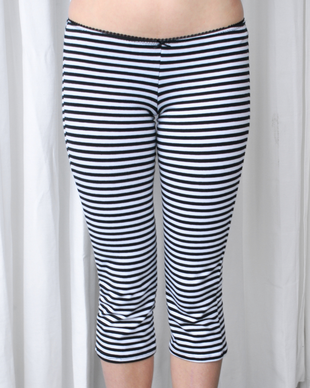Bella Capris Pre-Order